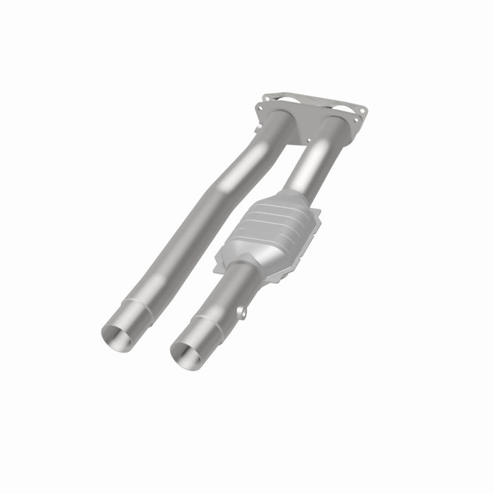 Magnaflow Direct Fit Catalytic Converter California Grade CARB Compliant Stainless Steel 96-99 Chevy C2500 Suburban 74L - OneFastShop