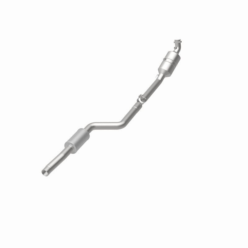 Magnaflow Direct Fit Catalytic Converter 08-10 Mercedes-Benz C300 3.0L CARB Compliant - OneFastShop