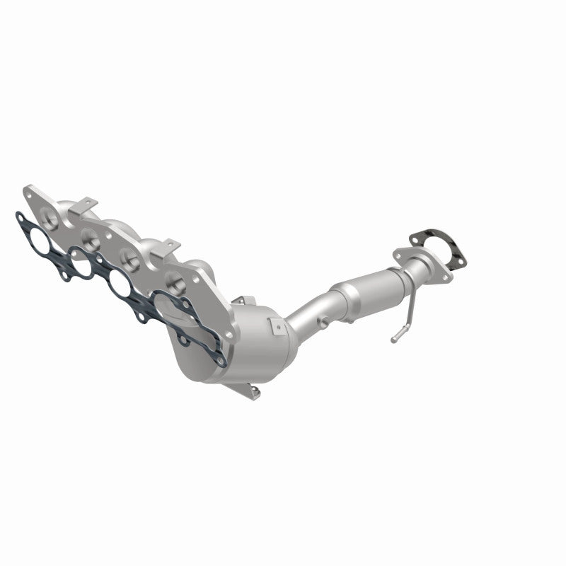 Magnaflow Manifold Catalytic Converter OEM Grade Federal EPA Compliant Direct Fit 2014 2015 Ford Transit Connect - OneFastShop