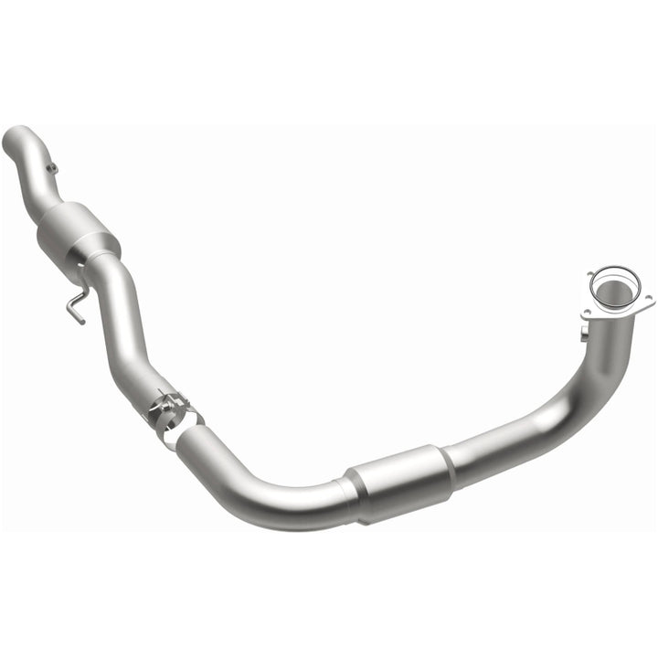 Magnaflow Direct Fit 01-06 Sierra 2500 HD 6.0L Catalytic Converter - OneFastShop