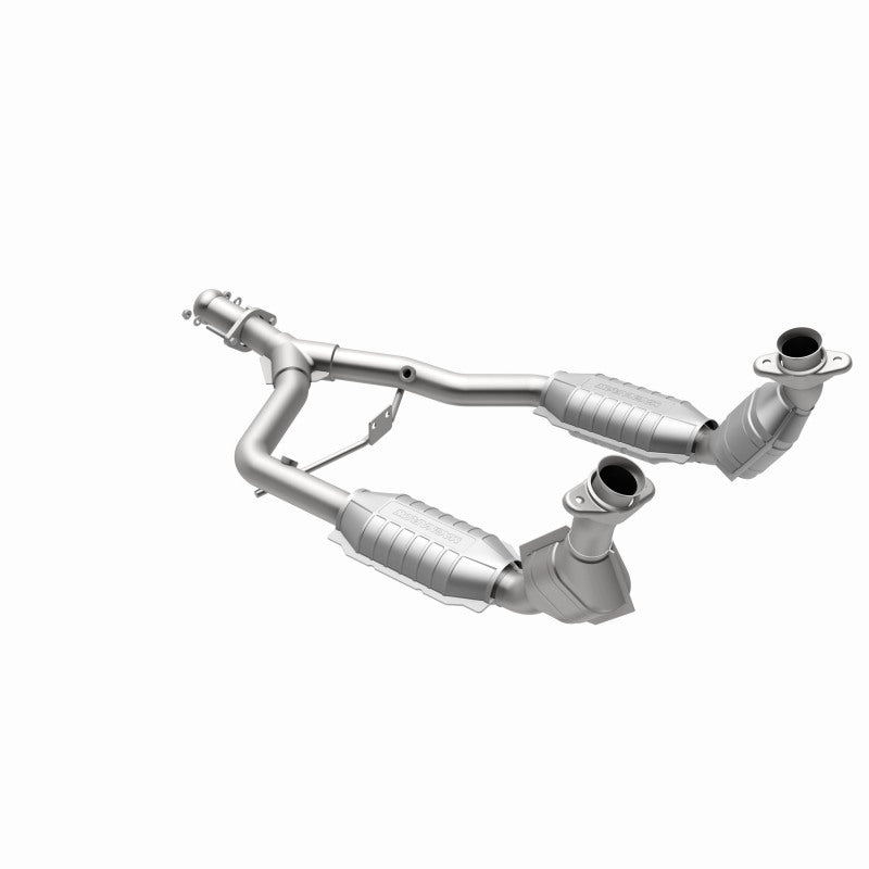 MagnaFlow Direct-Fit Catalytic Converter for 1996–1998 Ford Mustang 3.8L