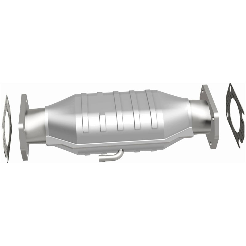 Magnaflow Catalytic Converter with Mandrel-Bent Tubing for GM Vehicles - OneFastShop