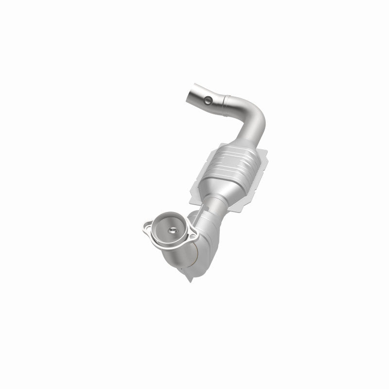 MagnaFlow Direct-Fit Catalytic Converter 99-00 Ford F-150 5.4L 2WD