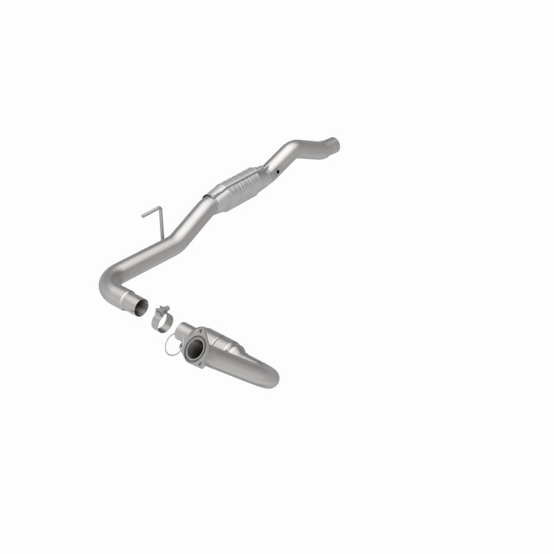Magnaflow Direct-Fit Catalytic Converter 49667 for GM 6L 01-02 2500 Silverado