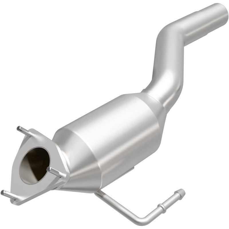 MagnaFlow Federal Driver Side Direct-Fit Catalytic Converter - Volkswagen Touareg 4.2L 2004-2007