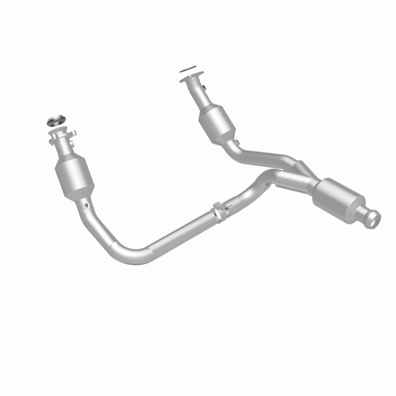 Magnaflow Underbody Direct-Fit Catalytic Converter for Chevrolet Silverado 1500 14-15