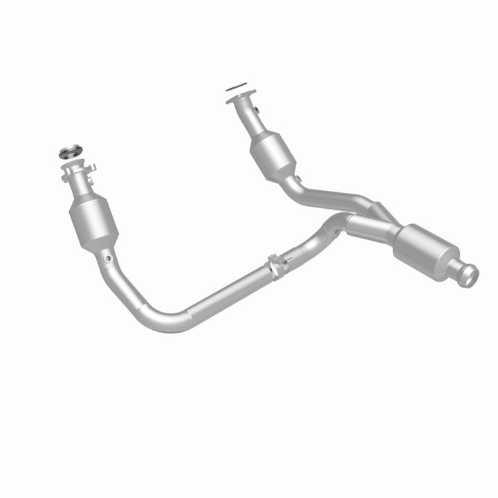 Magnaflow Underbody Direct-Fit Catalytic Converter for Chevrolet Silverado 1500 14-15