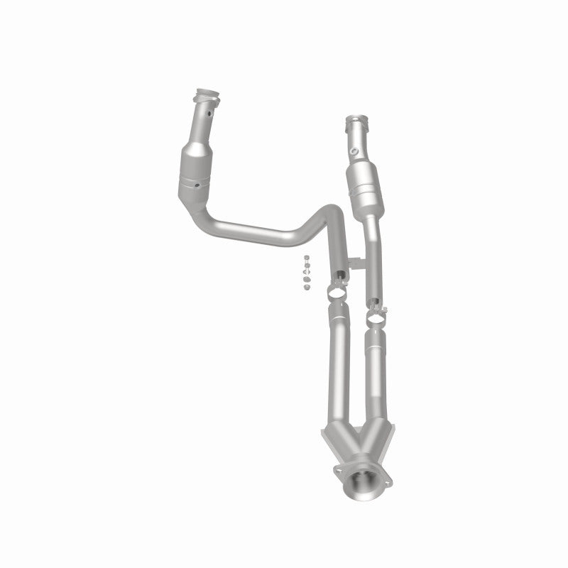 Magnaflow Direct Fit Catalytic Converter for 15-17 Ford Transit-150 3.7L