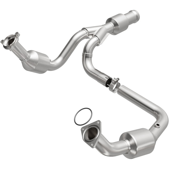 MagnaFlow 11-15 GMC Yukon 6.2L Direct Fit Converter