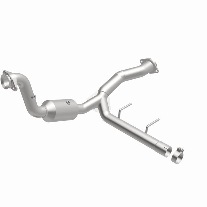 Magnaflow Conv Direct Fit 15-17 Ford F150 V6 2.7L OEM Underbody Catalytic Converter - OneFastShop