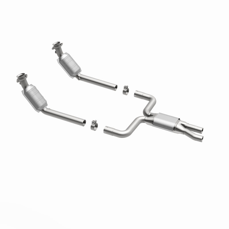 Magnaflow Direct Fit Catalytic Converter, HM Grade, Lincoln 03-06 8 3.9L; Y Pope Assy