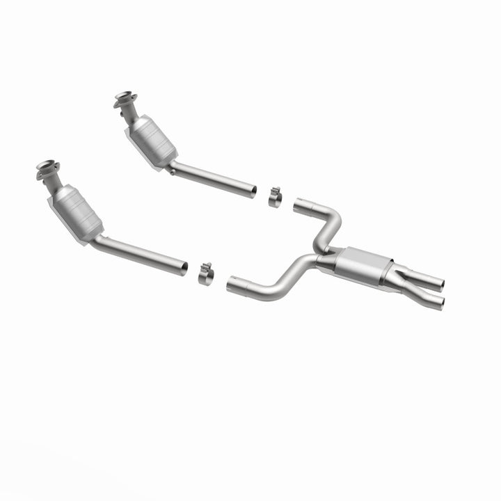 Magnaflow Direct Fit Catalytic Converter, HM Grade, Lincoln 03-06 8 3.9L; Y Pope Assy