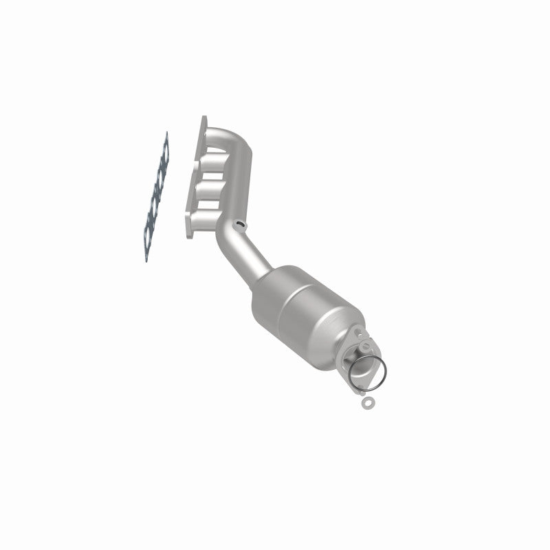 MagnaFlow Direct-Fit Stainless Steel Catalytic Converter 5.6L V8 - 04-06 Nissan Titan - OneFastShop