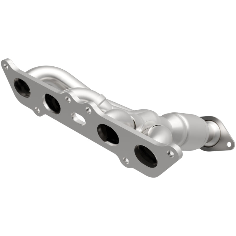 Magnaflow Catalytic Converter with Federal/EPA Compliance for 12-17 Toyota Prius C - OneFastShop