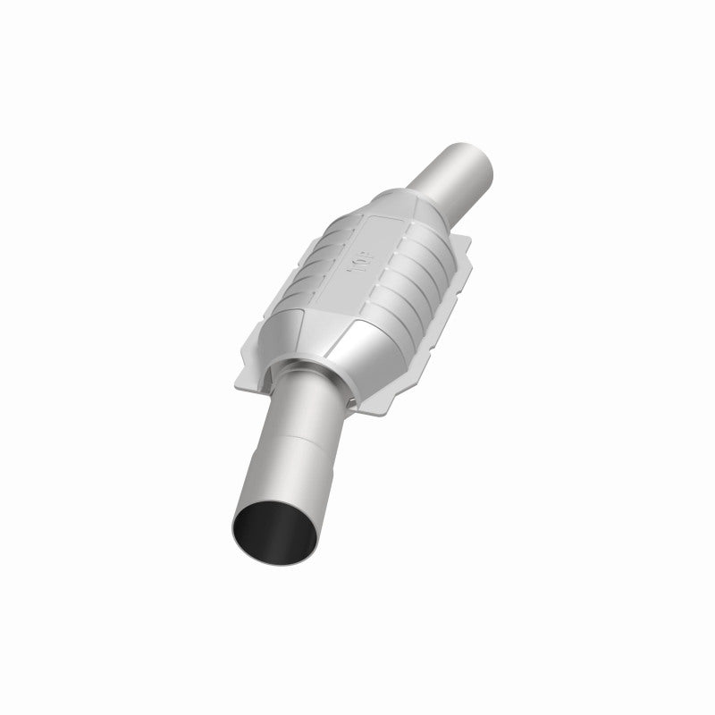 Magnaflow Conv DF GM 25inch x 7inch x 4inch 2.5/2.5inch Compatible with 1975-1986 Chevrolet C10/K10 and GMC C15/C1500