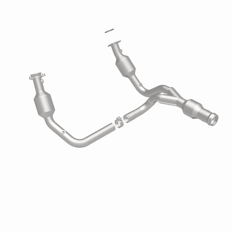 MagnaFlow Direct-Fit Catalytic Converter for 2015 GMC Yukon XL V8 6.2L