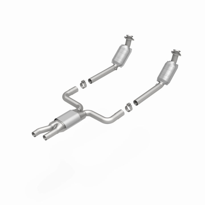 Magnaflow Direct Fit Catalytic Converter, HM Grade, Lincoln 03-06 8 3.9L; Y Pope Assy