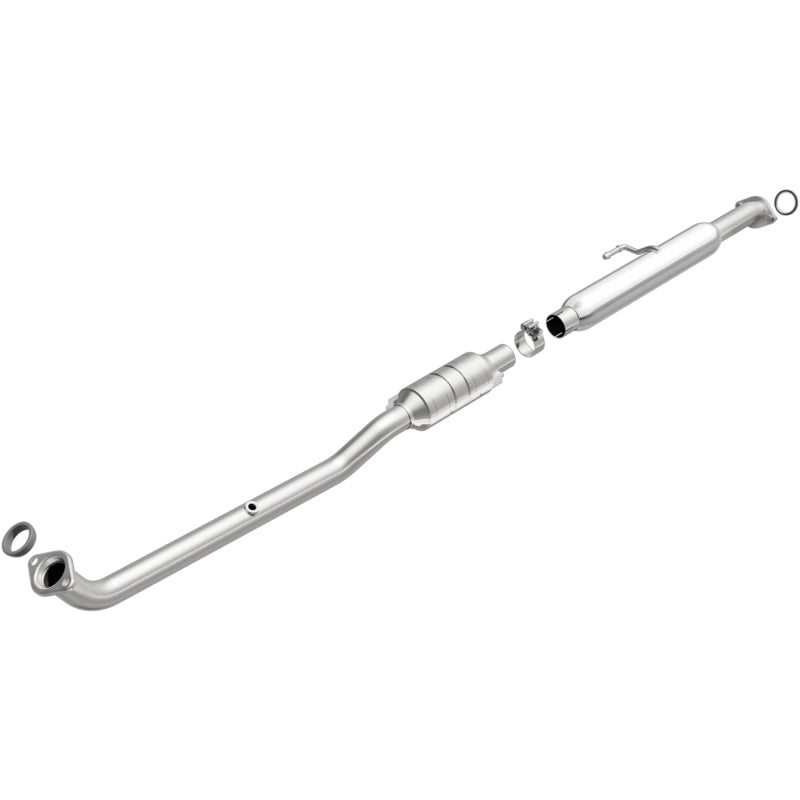 MagnaFlow OEM-Grade Direct-Fit Catalytic Converter - Toyota Camry 2.5L L4 (2012-2017) - Underbody