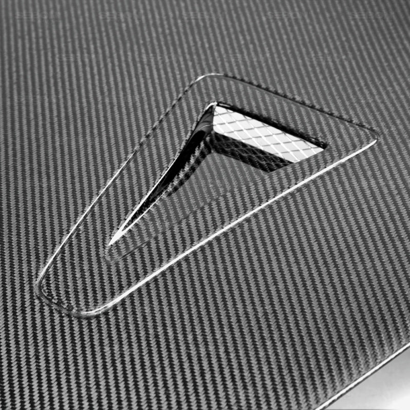 Seibon GTR Style Carbon Fiber Hood for 11-14 Nissan Juke