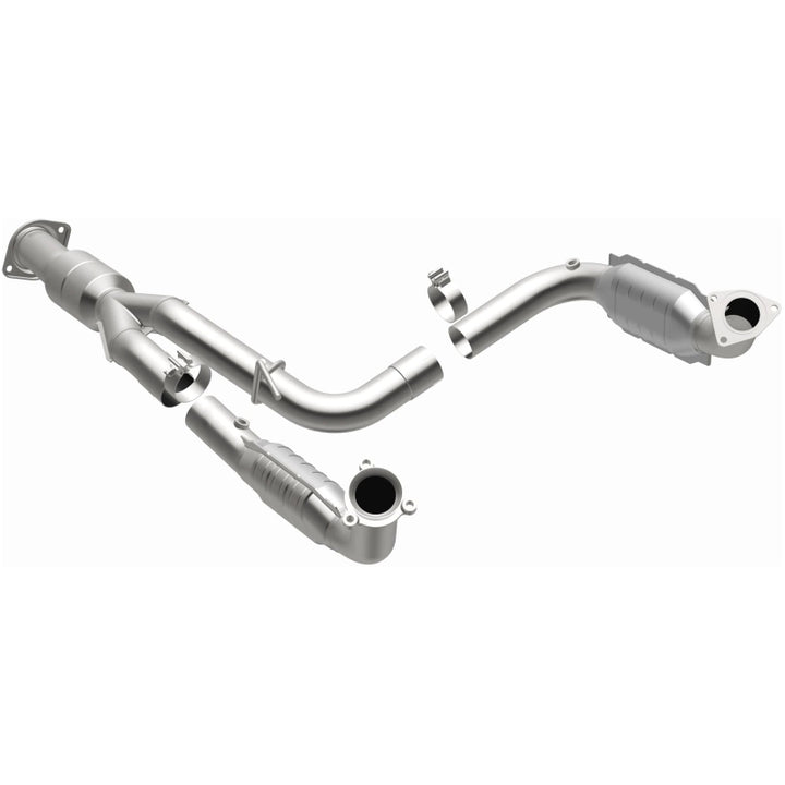 Magnaflow Direct-Fit Catalytic Converter for '11-'13 Chevy Silverado 2500 HD/3500 HD 6.0L - OneFastShop