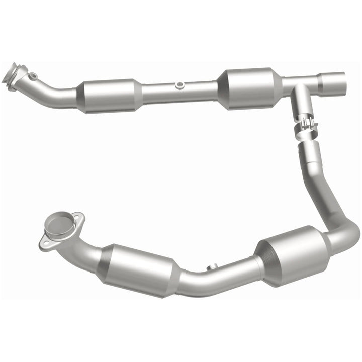 Magnaflow Direct Fit Catalytic Converter for 05-08 Ford E-350 Super Duty 5.4L - OneFastShop