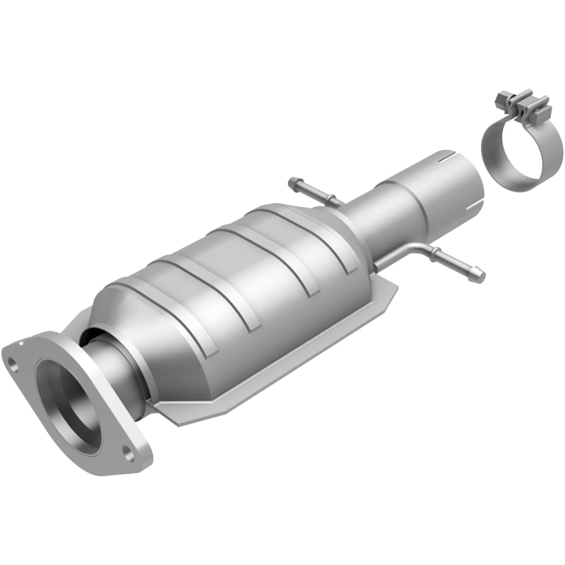 Magnaflow Direct-Fit Catalytic Converter 09-11 Chevy Malibu 3.6L