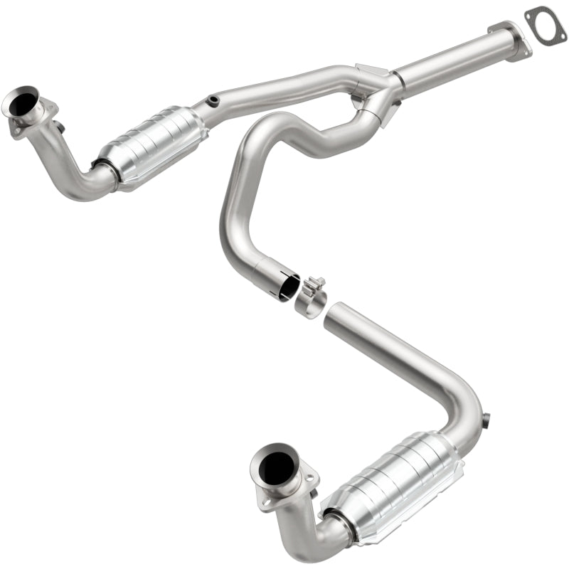 Magnaflow Direct-Fit Catalytic Converter for 2000-2002 Chevrolet/GMC Express/Savana 1500/2500 5.7L OBDII to 8500 GVW - OneFastShop