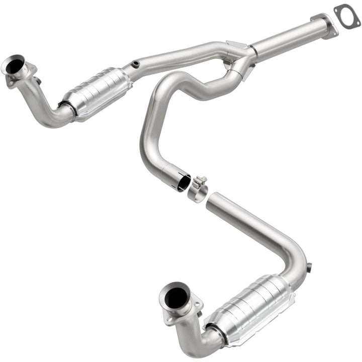 Magnaflow Direct-Fit Catalytic Converter for 2000-2002 Chevrolet/GMC Express/Savana 1500/2500 5.7L OBDII to 8500 GVW - OneFastShop