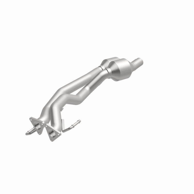Magnaflow Catalytic Converter DF 07 Volkswagen Touareg 3.6L Rear