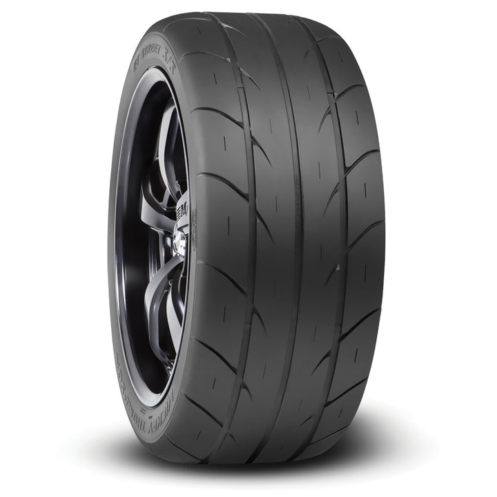 Mickey Thompson ET Street S/S Tire P305/35R19 255606
