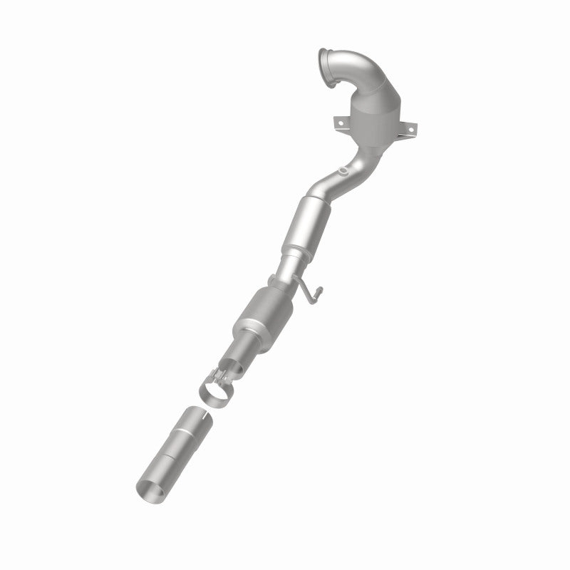 Magnaflow OEM Grade Direct-Fit Catalytic Converter for 15-17 Volkswagen Golf / GTI