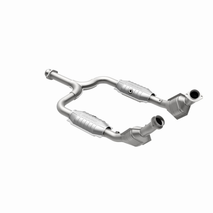 Magnaflow Direct-Fit Catalytic Converter 99-04 Ford Mustang 3.8L