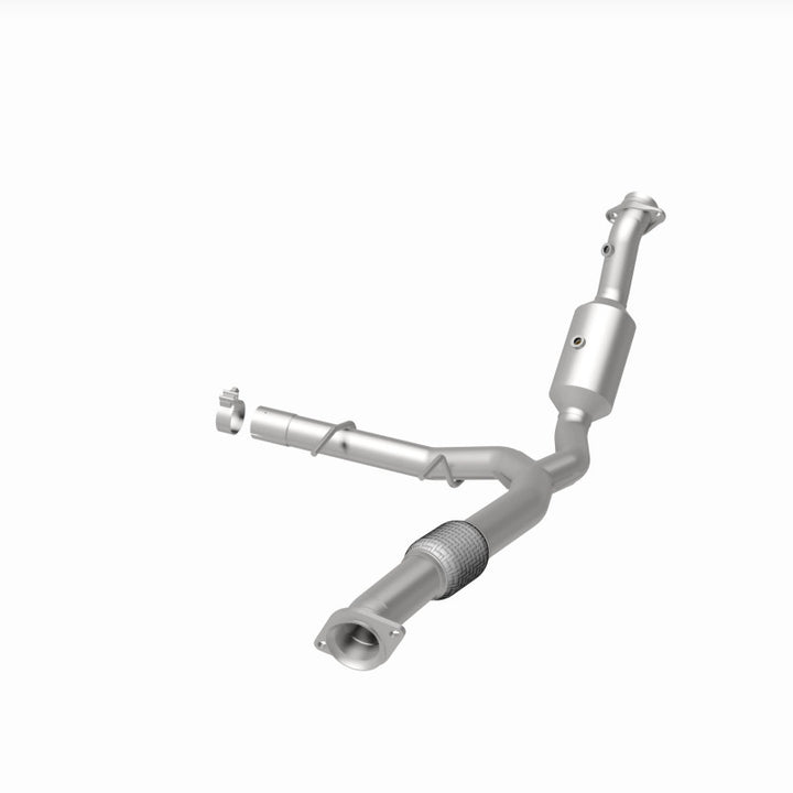 Magnaflow Direct Fit Catalytic Converter for 18-21 Ford Expedition 3.5L - Right Underbody - OneFastShop