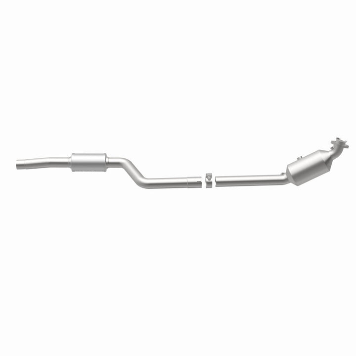 Magnaflow OEM Grade Direct Fit Catalytic Converter for Mercedes-Benz C300 3.0L 11-12