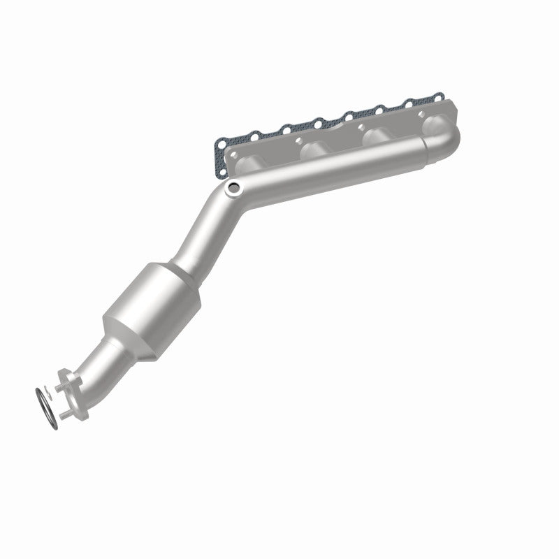 Magnaflow 2004 Nissan Titan 5.6L Direct Fit Converter - OneFastShop