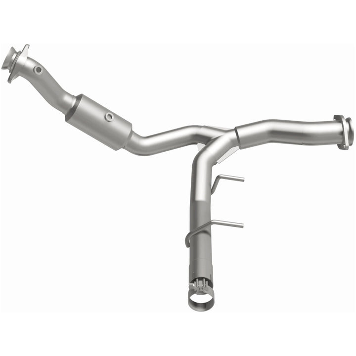 Magnaflow Direct Fit Catalytic Converter 15-17 Ford Expedition V6 3.5 OEM Underbody - OneFastShop
