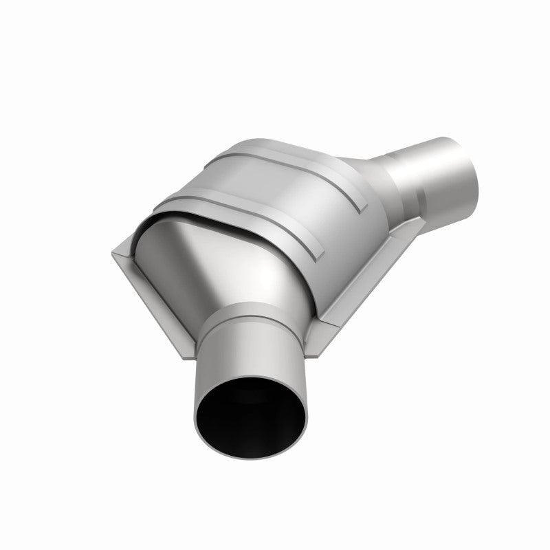 Magnaflow Universal 2.5 Inch Angled In Out OEM Grade Catalytic Converter Federal EPA Compliant