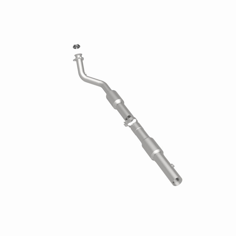 Magnaflow Direct Fit Catalytic Converter for 97-00 Chevrolet Express 1500 5.7 OEM Undrbdy