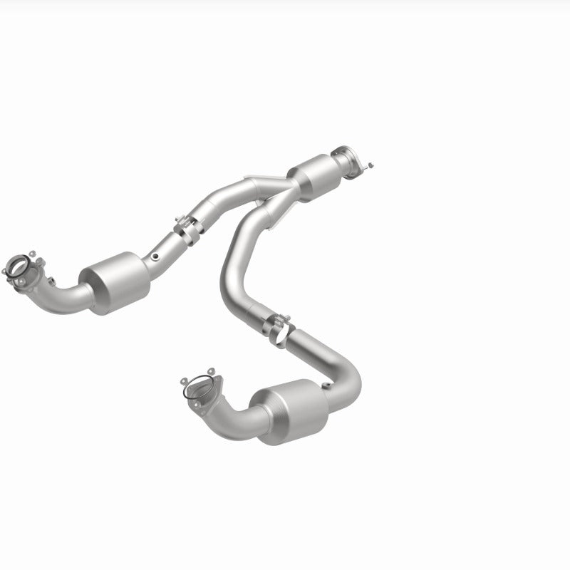 Magnaflow 12-20 Chevrolet Express 4500 6.0L Direct Fit Catalytic Converter