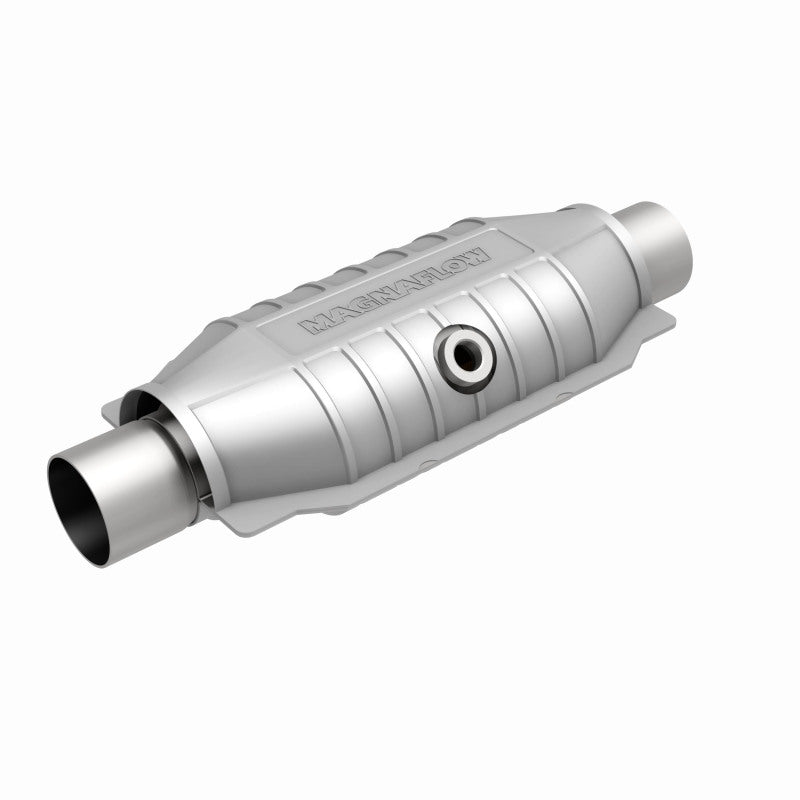 MagnaFlow Conv Univ 2.5 OBDII Rear Mid-Bed 02 In Stock