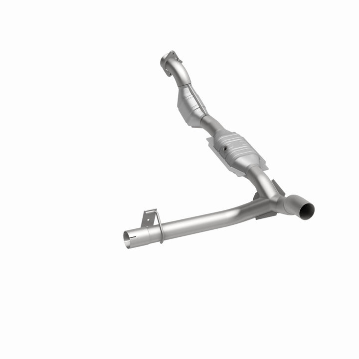 Magnaflow Catalytic Converter Federal/EPA Compliant for 01 Ford Trucks 4.6L - OneFastShop