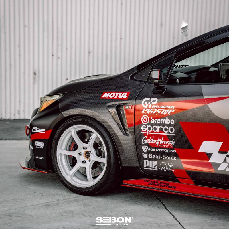 Seibon OE-Style Dry Carbon Fenders for 2023 Toyota GR Corolla