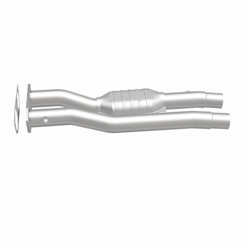Magnaflow Direct Fit Catalytic Converter California Grade CARB Compliant Stainless Steel 96-99 Chevy C2500 Suburban 74L