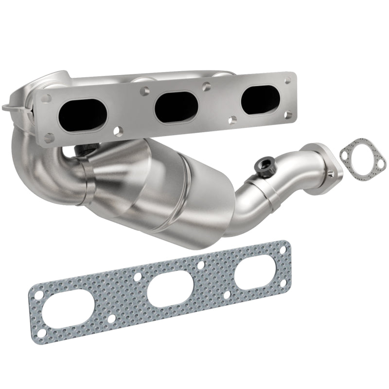 Magnaflow Direct-Fit Catalytic Converter BMW 528i 99-00 Rear - OneFastShop