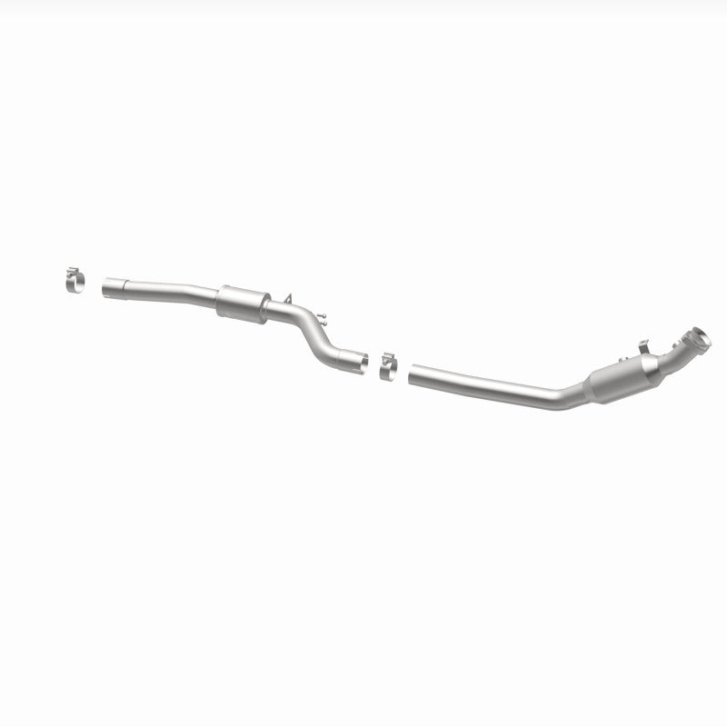 Magnaflow Conv DF 2013-2017 SL550 V8 4.6 OEM Underbody Easy Install