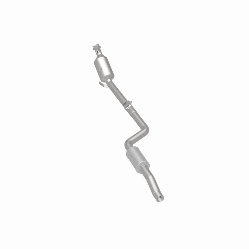 Magnaflow OEM Grade Direct Fit Catalytic Converter for Mercedes-Benz C300 3.0L 11-12