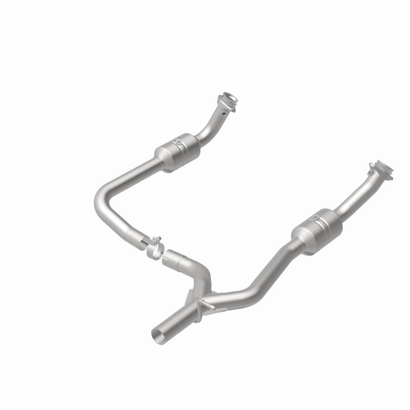 Magnaflow Direct-Fit Catalytic Converter for E-150 4.6L Underbody - OneFastShop