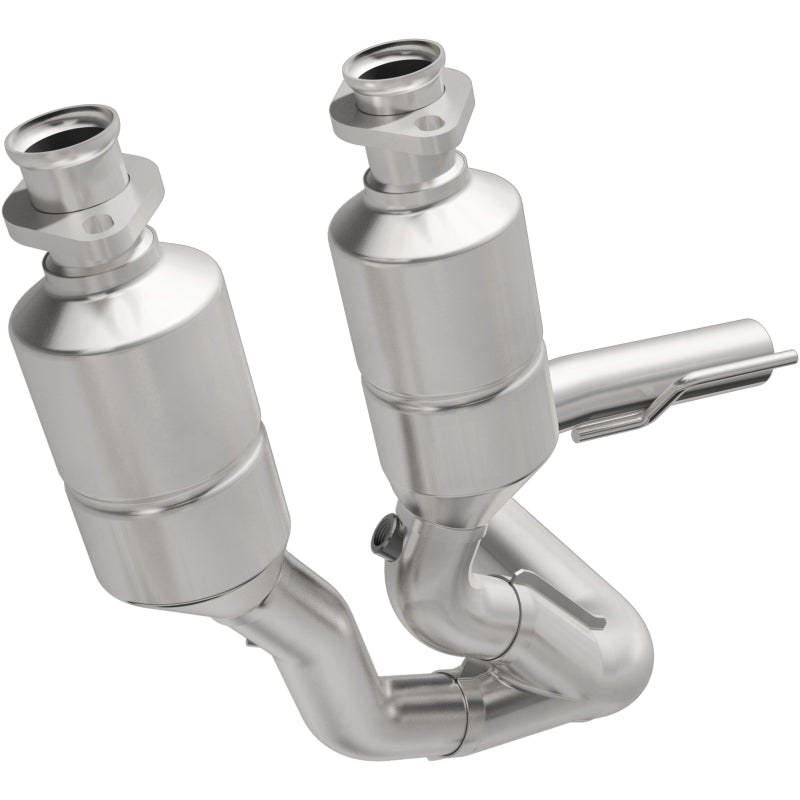 Magnaflow Direct-Fit Catalytic Converter 99-01 Grand Cherokee 4.7L - OneFastShop