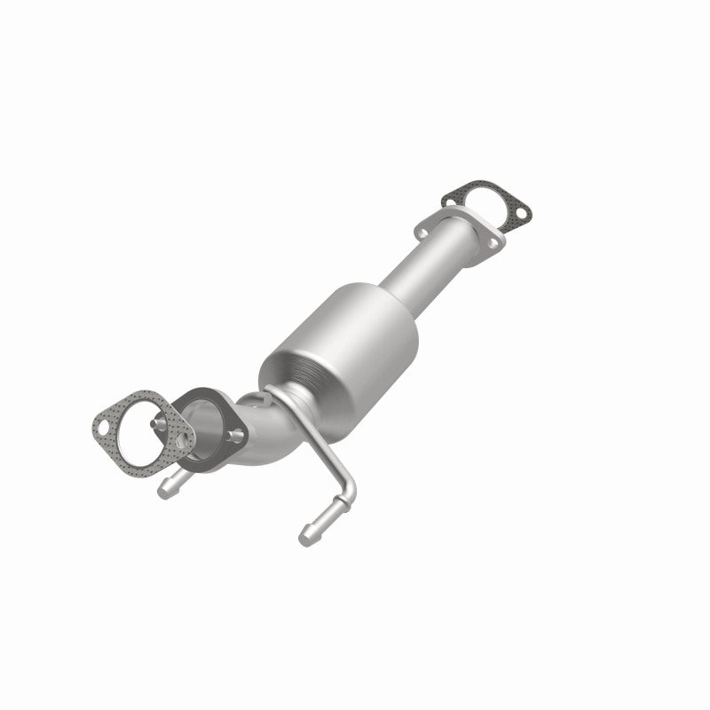 Magnaflow Conv DF 2012-2014 Sonic L4 1.8 OEM Underbody Easy Install