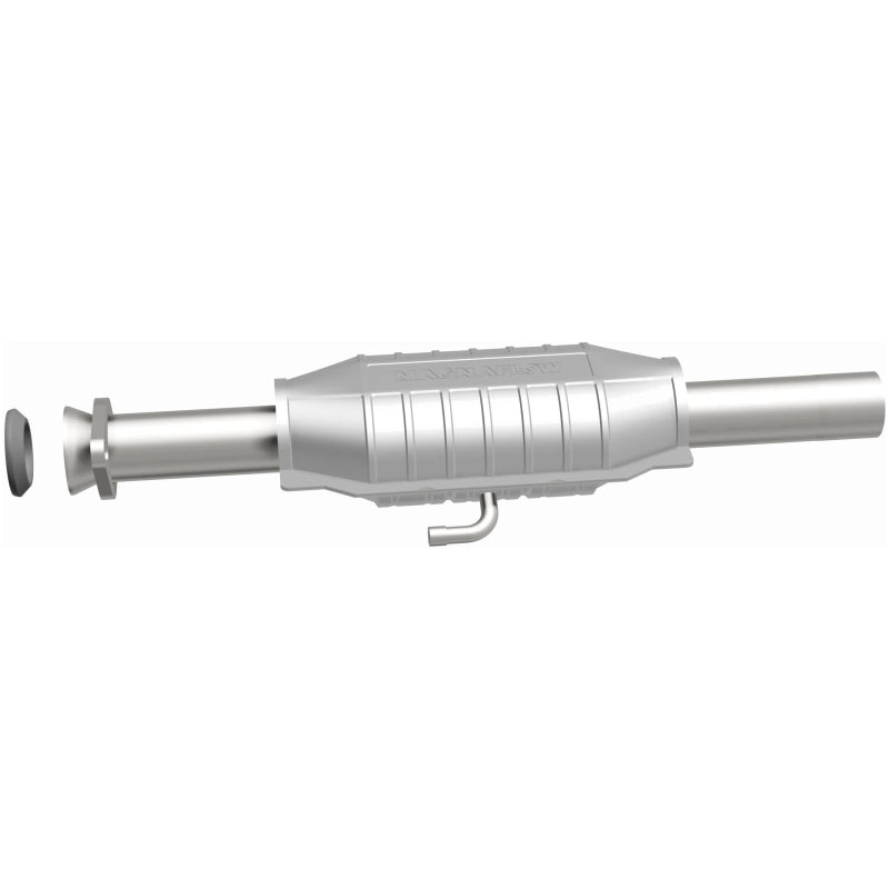 MagnaFlow Conv GM 24X6.5X4 2/2 Catalytic Converter - Direct Fit & EPA Compliant
